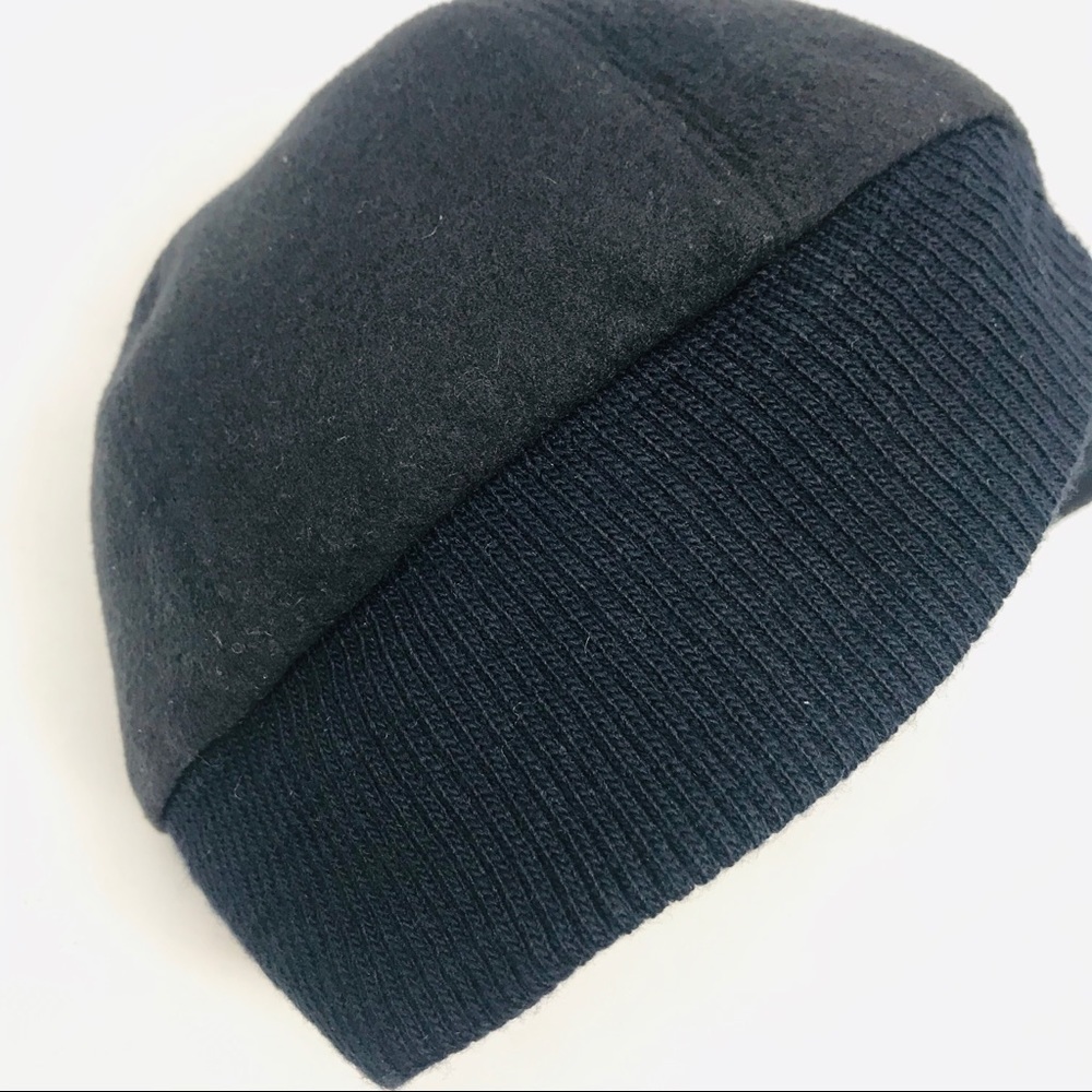 Barney's New York Black Wool Cashmere Driving Hat - Picture 8 of 8